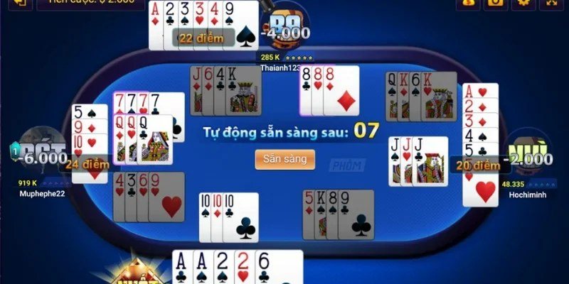 Bàn phỏm 4 người đã hạ phỏm, hiển thị điểm rác của từng người chơi
