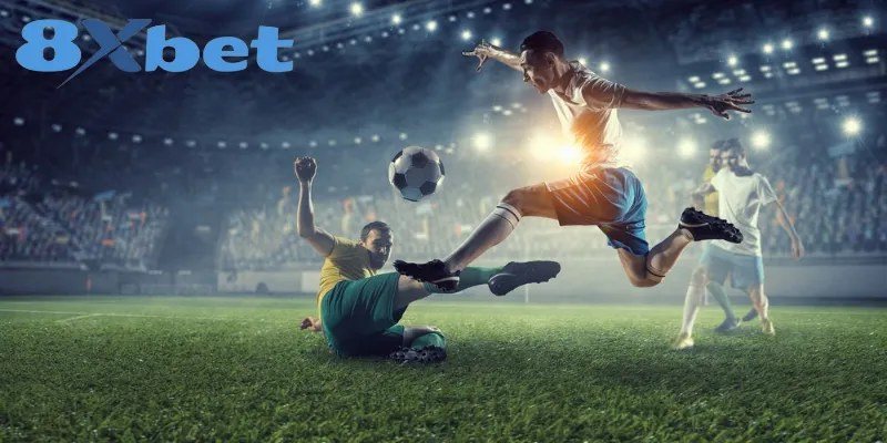 Cầu thủ tung người sút bóng minh họa thời điểm vàng để cược trực tiếp